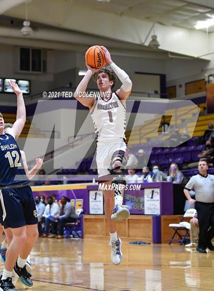 Thumbnail 3 in Morrilton vs Shiloh Christian (AAA 4A Regional First Round) photogallery.
