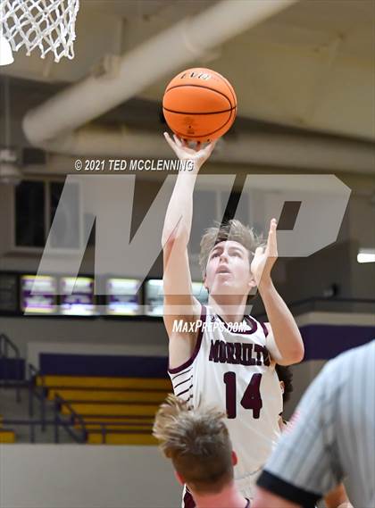 Thumbnail 3 in Morrilton vs Shiloh Christian (AAA 4A Regional First Round) photogallery.