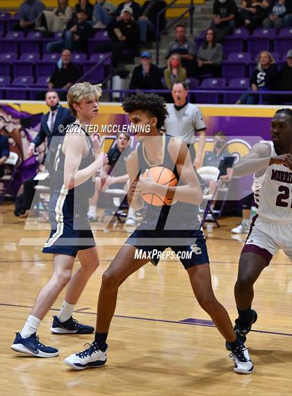 Thumbnail 1 in Morrilton vs Shiloh Christian (AAA 4A Regional First Round) photogallery.