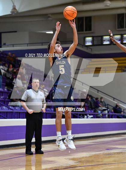 Thumbnail 2 in Morrilton vs Shiloh Christian (AAA 4A Regional First Round) photogallery.