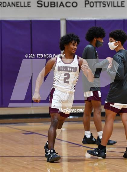 Thumbnail 2 in Morrilton vs Shiloh Christian (AAA 4A Regional First Round) photogallery.