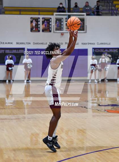 Thumbnail 3 in Morrilton vs Shiloh Christian (AAA 4A Regional First Round) photogallery.