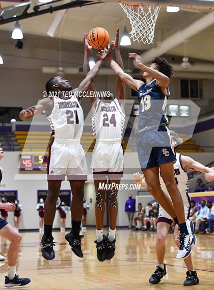 Thumbnail 1 in Morrilton vs Shiloh Christian (AAA 4A Regional First Round) photogallery.