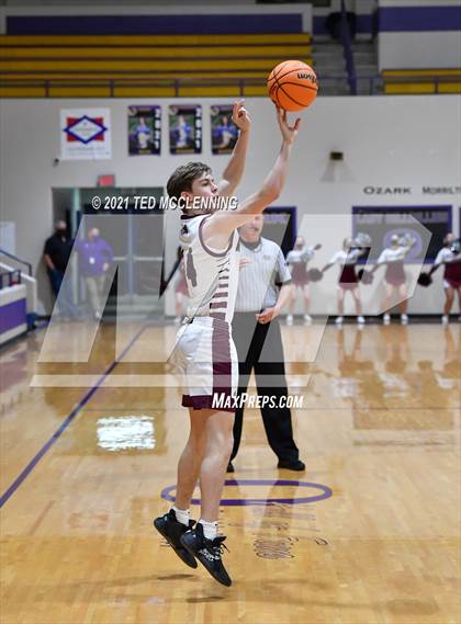 Thumbnail 1 in Morrilton vs Shiloh Christian (AAA 4A Regional First Round) photogallery.