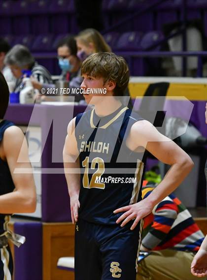 Thumbnail 3 in Morrilton vs Shiloh Christian (AAA 4A Regional First Round) photogallery.