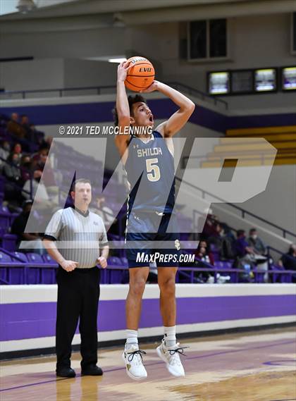 Thumbnail 1 in Morrilton vs Shiloh Christian (AAA 4A Regional First Round) photogallery.