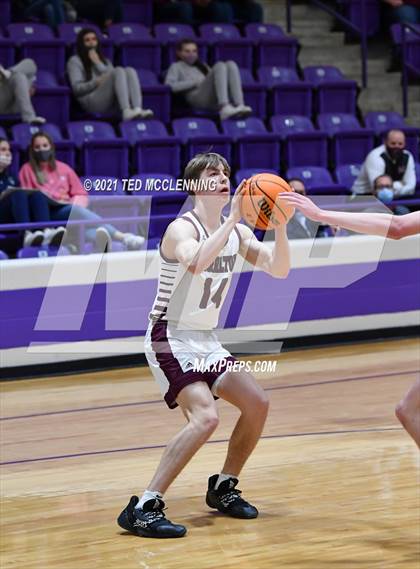 Thumbnail 1 in Morrilton vs Shiloh Christian (AAA 4A Regional First Round) photogallery.