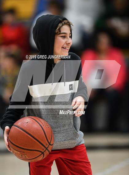 Thumbnail 1 in Moreau Catholic @ Branson (CIF NorCal D1 Regional Semi-Final) photogallery.