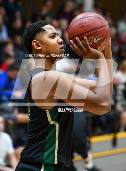 Thumbnail 2 in Moreau Catholic @ Branson (CIF NorCal D1 Regional Semi-Final) photogallery.
