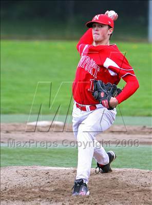 Thumbnail 3 in Newport @ Sammamish photogallery.