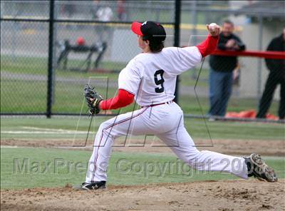 Thumbnail 2 in Newport @ Sammamish photogallery.