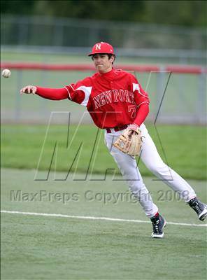 Thumbnail 2 in Newport @ Sammamish photogallery.