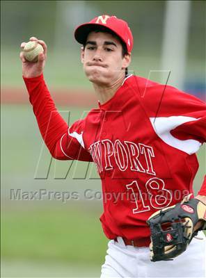 Thumbnail 3 in Newport @ Sammamish photogallery.