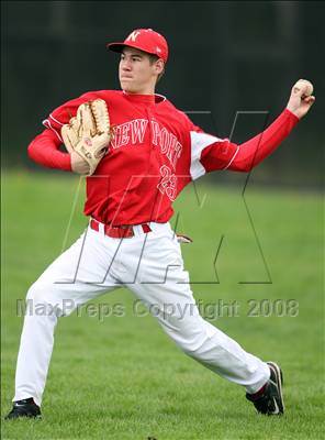 Thumbnail 3 in Newport @ Sammamish photogallery.