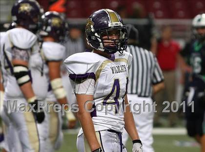 Thumbnail 3 in Marquette vs. Eureka (Great American Football Classic) photogallery.