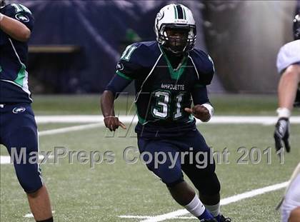 Thumbnail 2 in Marquette vs. Eureka (Great American Football Classic) photogallery.