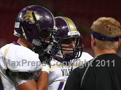 Thumbnail 2 in Marquette vs. Eureka (Great American Football Classic) photogallery.