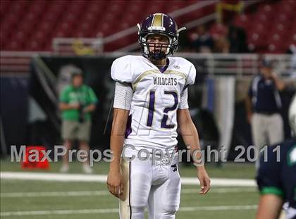 Thumbnail 2 in Marquette vs. Eureka (Great American Football Classic) photogallery.