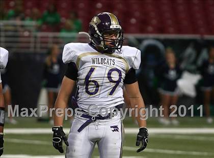 Thumbnail 1 in Marquette vs. Eureka (Great American Football Classic) photogallery.