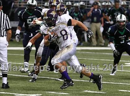 Thumbnail 3 in Marquette vs. Eureka (Great American Football Classic) photogallery.