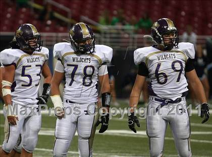Thumbnail 2 in Marquette vs. Eureka (Great American Football Classic) photogallery.