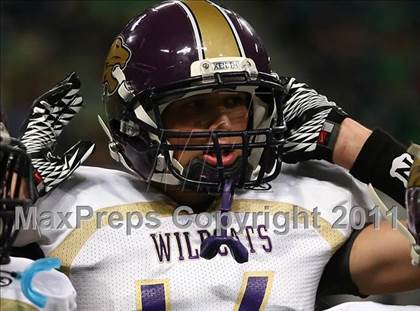 Thumbnail 1 in Marquette vs. Eureka (Great American Football Classic) photogallery.
