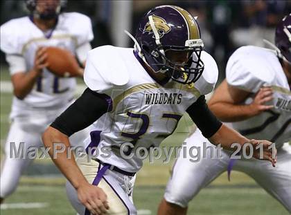 Thumbnail 3 in Marquette vs. Eureka (Great American Football Classic) photogallery.