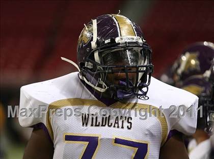 Thumbnail 2 in Marquette vs. Eureka (Great American Football Classic) photogallery.