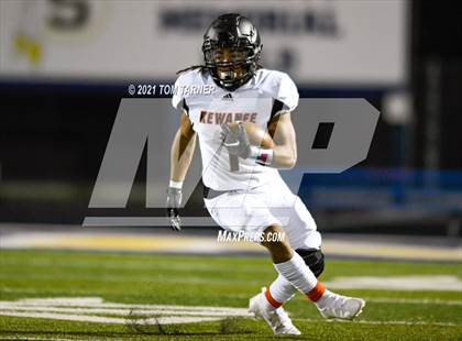 Thumbnail 2 in Kewanee @ Newman Central Catholic photogallery.