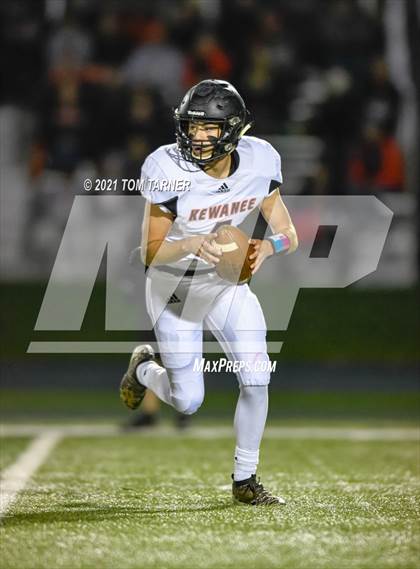 Thumbnail 3 in Kewanee @ Newman Central Catholic photogallery.
