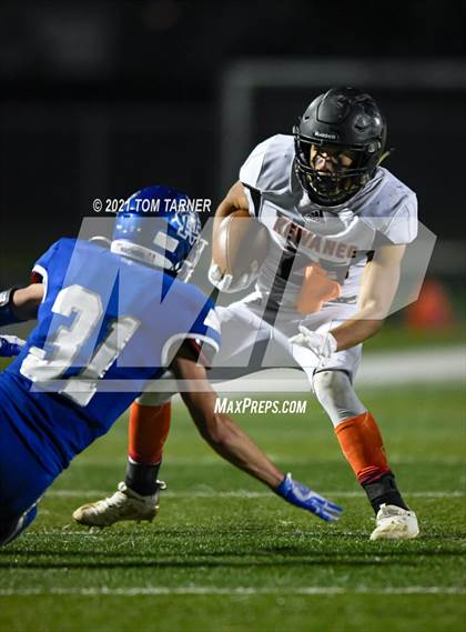 Thumbnail 2 in Kewanee @ Newman Central Catholic photogallery.