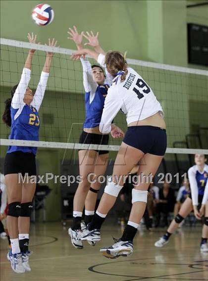 Thumbnail 1 in Poly vs. Palisades (CIF LACS D2 Final) photogallery.