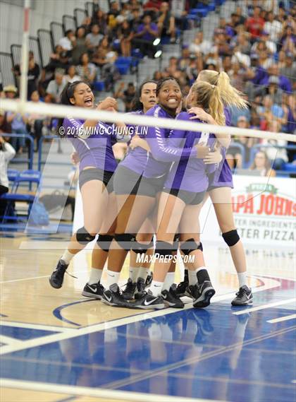 Thumbnail 1 in St. Anthony vs. Notre Dame (CIF SS D7 Final ) photogallery.