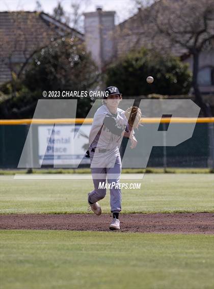 Thumbnail 1 in Windsor vs Rancho Cotate photogallery.