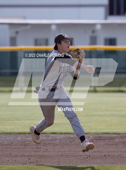 Thumbnail 3 in Windsor vs Rancho Cotate photogallery.
