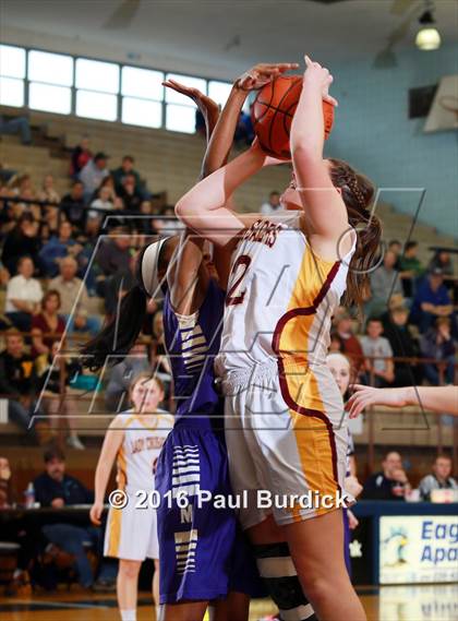 Thumbnail 3 in Elk County Catholic vs. Bishop Guilfoyle (PIAA Class A First Round) photogallery.