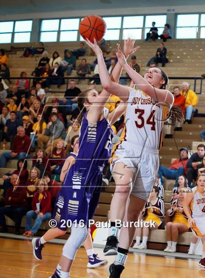 Thumbnail 2 in Elk County Catholic vs. Bishop Guilfoyle (PIAA Class A First Round) photogallery.