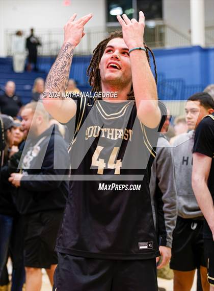 Thumbnail 3 in Lincoln Southeast @ Creighton Prep (NSAA District A-5 Final) photogallery.