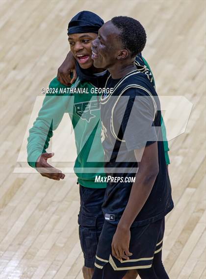 Thumbnail 2 in Lincoln Southeast @ Creighton Prep (NSAA District A-5 Final) photogallery.