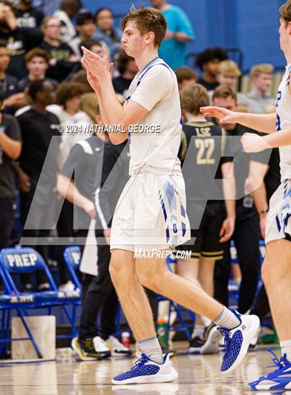 Thumbnail 3 in Lincoln Southeast @ Creighton Prep (NSAA District A-5 Final) photogallery.