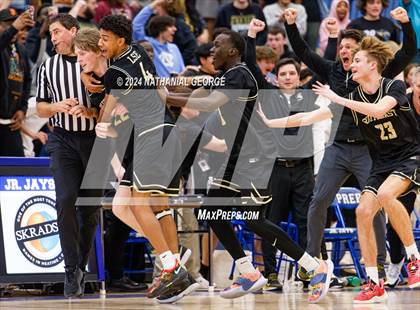 Thumbnail 3 in Lincoln Southeast @ Creighton Prep (NSAA District A-5 Final) photogallery.