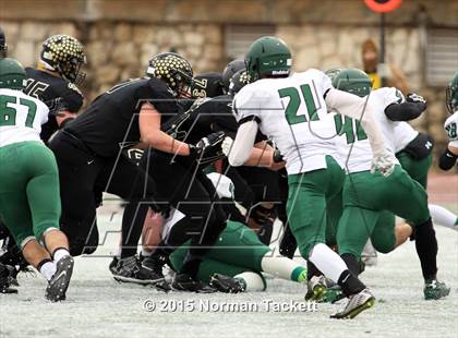 Thumbnail 1 in Derby vs. Blue Valley (KSHSAA 6A Final) photogallery.