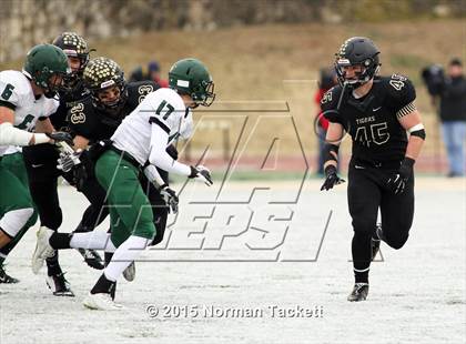 Thumbnail 1 in Derby vs. Blue Valley (KSHSAA 6A Final) photogallery.