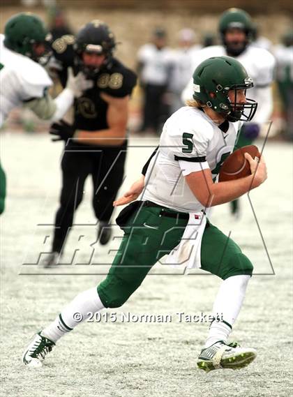 Thumbnail 2 in Derby vs. Blue Valley (KSHSAA 6A Final) photogallery.