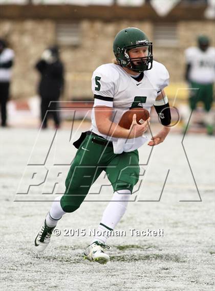 Thumbnail 1 in Derby vs. Blue Valley (KSHSAA 6A Final) photogallery.