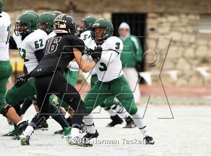 Thumbnail 3 in Derby vs. Blue Valley (KSHSAA 6A Final) photogallery.