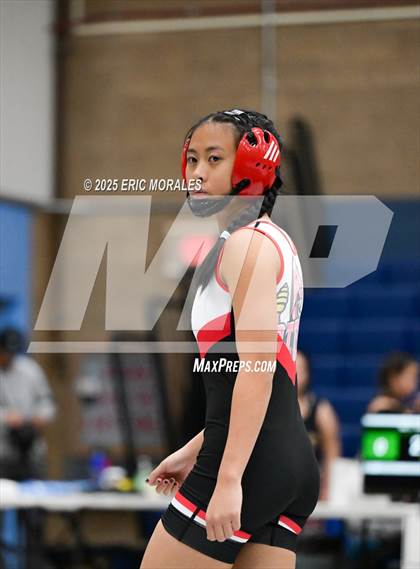 Thumbnail 1 in Goddess of Victoria photogallery.