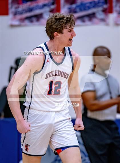 Thumbnail 3 in Westover @ Terry Sanford photogallery.
