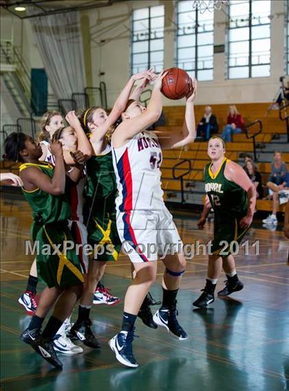 Thumbnail 1 in Yorba Linda vs Royal (Santa Barbara Tournament of Champions) photogallery.