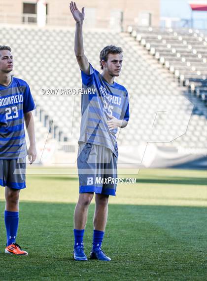 Thumbnail 2 in Denver East vs. Broomfield (CHSAA 5A Final) photogallery.